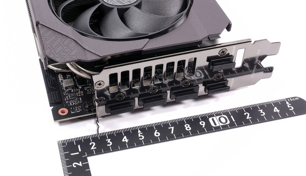 ASUS TUF-RTX3090-O24G-GAMING review_04541_DxO