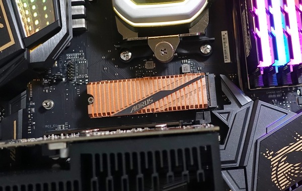 GIGABYTE AORUS NVMe Gen4 SSD 1TB review_01254_DxO