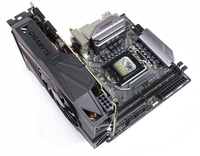 GIGABYTE GeForce GTX 1080 Mini ITX 8G review_02413