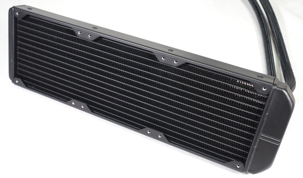 Fractal Design Celsius S36 review_07740