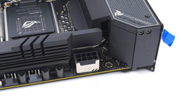 ASUS ROG STRIX Z690-I GAMING WIFI review_03475_DxO