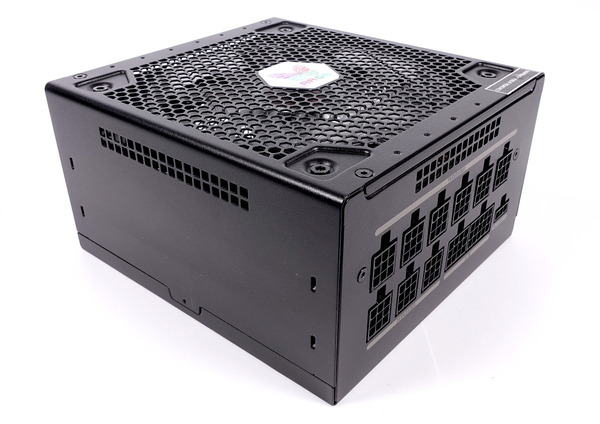 Super Flower LEADEX III GOLD ARGB PRO 850W review_02131_DxO