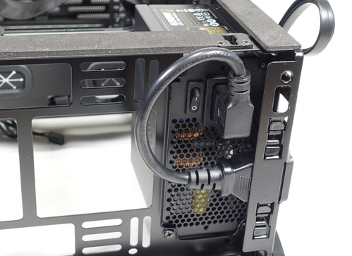 Phanteks Enthoo Evolv Shift review_03306