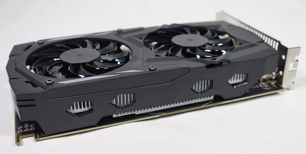 玄人志向 RD-RX560-E4GB review_07658