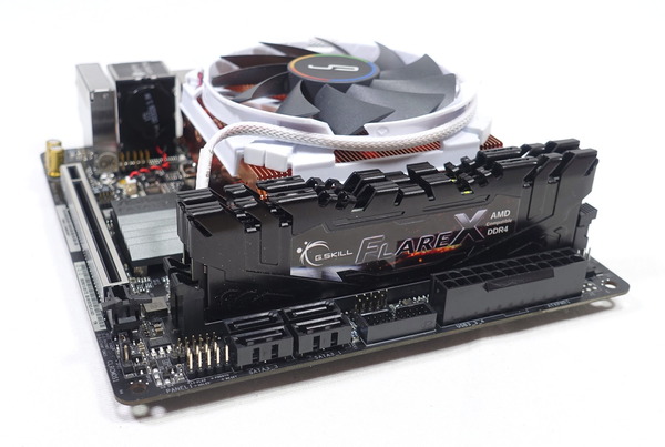 ASRock Fatal1ty X470 Gaming-ITX/ac review_06108
