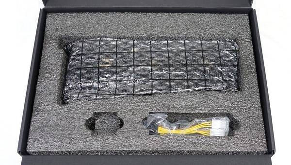 ZOTAC GAMING GeForce RTX 2080 Ti AMP review_02806_DxO