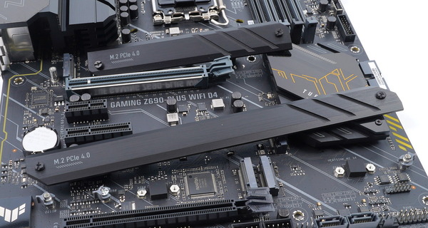 ASUS TUF GAMING Z690-PLUS WIFI D4 review_00732_DxO