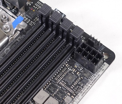 ASRock X399 Taichi review_09137