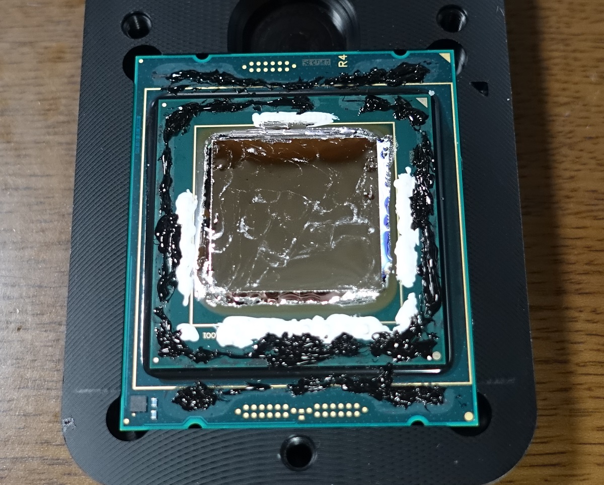 Intel Core i9-7940X 殻割りクマメタル化おまけマザーボード付き-