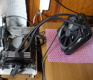 NZXT KRAKEN X42