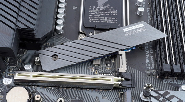 GIGABYTE Z690M AORUS ELITE DDR4 review_02273_DxO