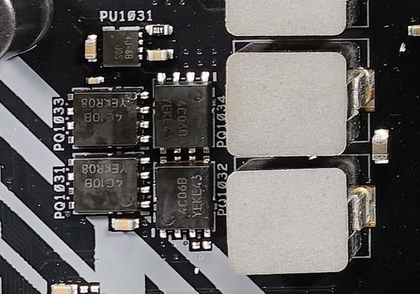 ASUS TUF B450-PRO GAMING_VRM_CPU-1p