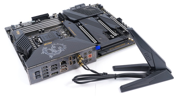 MSI MEG Z590 ACE review_01874_DxO