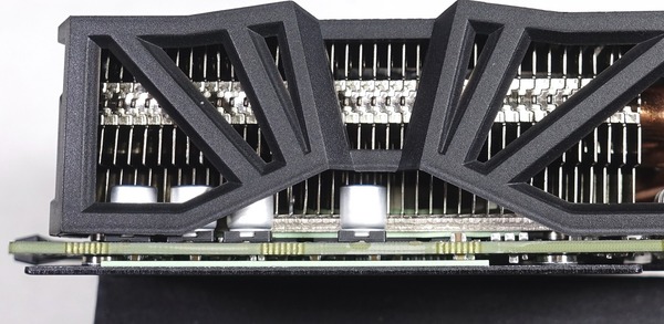 GIGABYTE GeForce GTX 1080 Mini ITX 8G review_02386