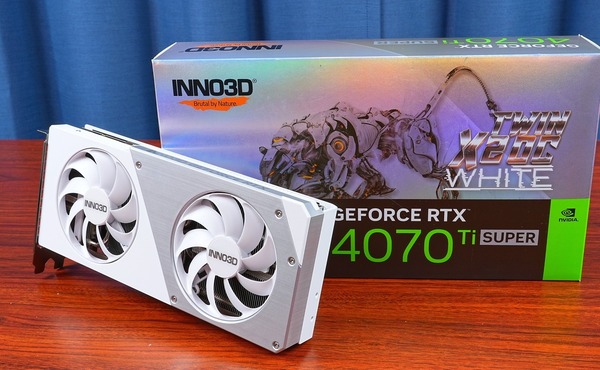 INNO3D GeForce RTX 4070 Ti SUPER TWIN X2 OC WHITE