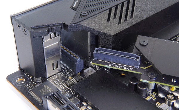 ASUS ROG STRIX Z590-I GAMING WIFI review_02904_DxO