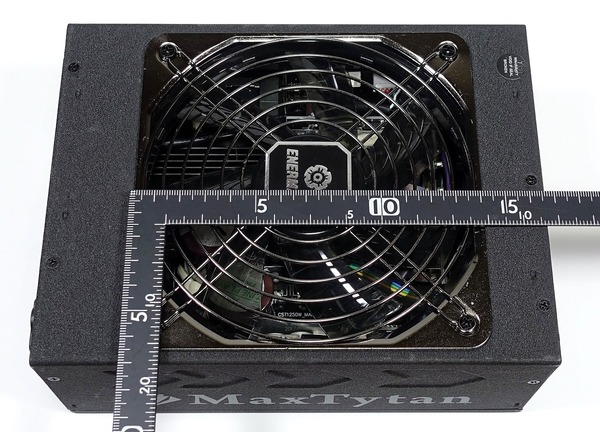 ENERMAX MaxTytan 1250W review_04447_DxO