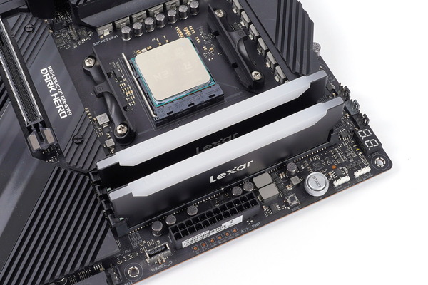 Lexar Hades RGB DDR4 review_01374_DxO