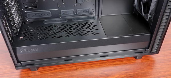Fractal Design Define 7 XL review_07353_DxO