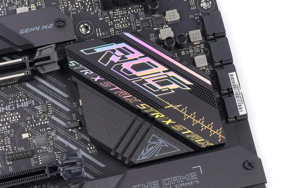 ASUS ROG STRIX B660-F GAMING WIFI review_03426_DxO