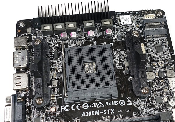 ASRock DeskMini A300 review_06255_DxO