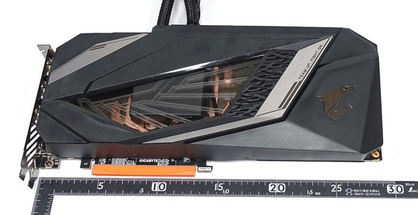 GIGABYTE AORUS GeForce RTX 2080 Ti XTREME WATERFORCE 11G review_07669_DxO