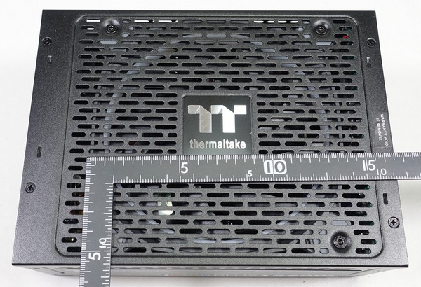Thermaltake Toughpower iRGB PLUS 1250W Titanium review_09075