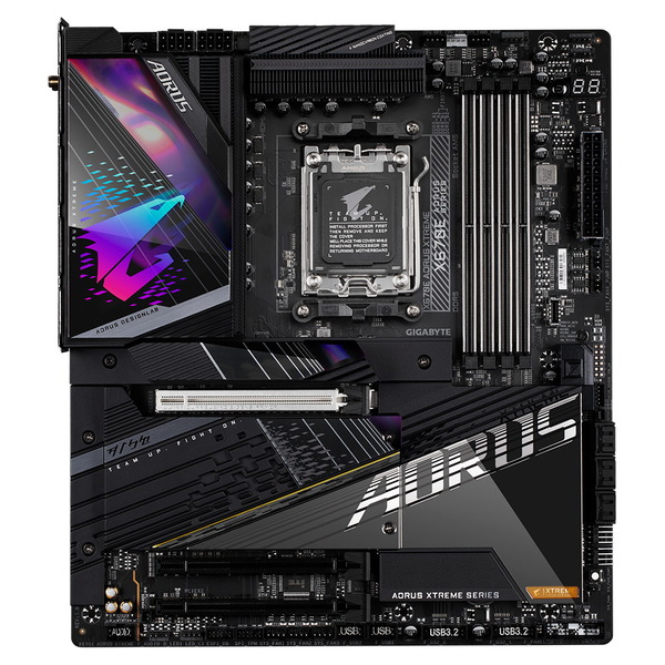 GIGABYTE X670E AORUS XTREME (2)
