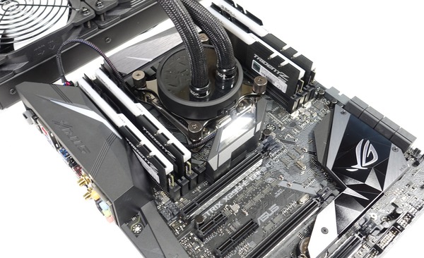 ASUS ROG STRIX X299-E GAMING review_08956