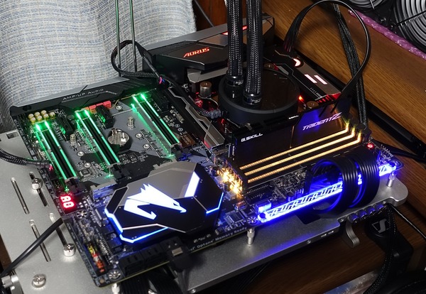 GIGABYTE Z370 AORUS Gaming 7 review_01860