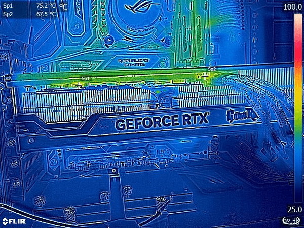 Palit GeForce RTX 4090 GameRock OC_FLIR (4)