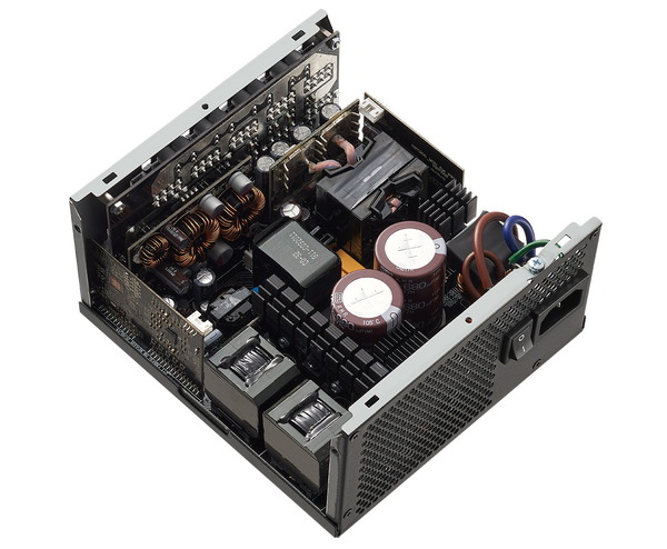 XPG CYBERCORE_inside