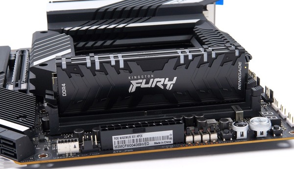 Kingston FURY Renegade DDR4 RGB review_06393_DxO