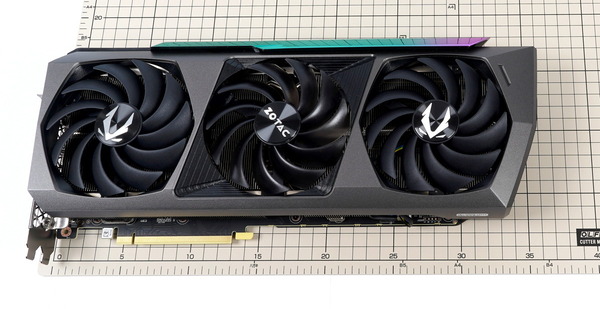 ZOTAC GAMING GeForce RTX 3080 AMP Extreme Holo LHR 12GB review_02919_DxO