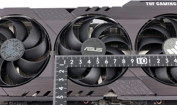 ASUS TUF-RTX3090-O24G-GAMING review_04539_DxO