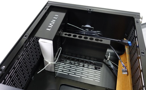 Lian Li PC-Q38 review_00709