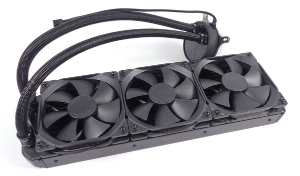 Fractal Design Celsius S36 Blackout review_05719_DxO