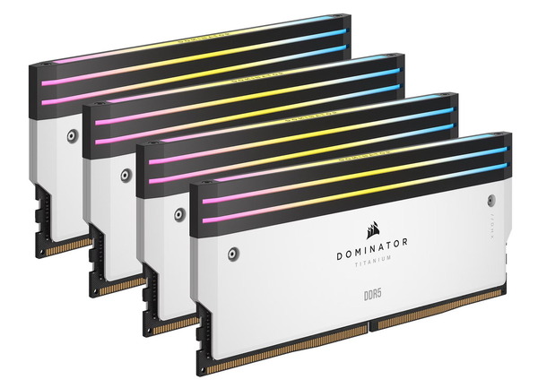 CORSAIR DOMINATOR TITANIUM DDR5 (6)