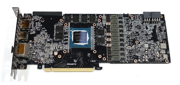 GIGABYTE GeForce RTX 2080 GAMING OC 8G review_02758_DxO