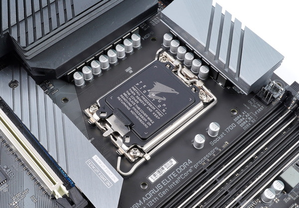 GIGABYTE Z690M AORUS ELITE DDR4 review_02257_DxO
