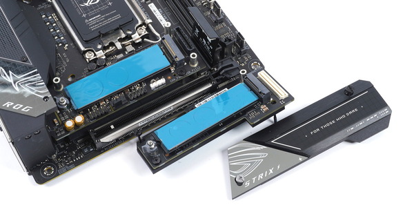 ASUS ROG STRIX Z690-I GAMING WIFI review_03487_DxO