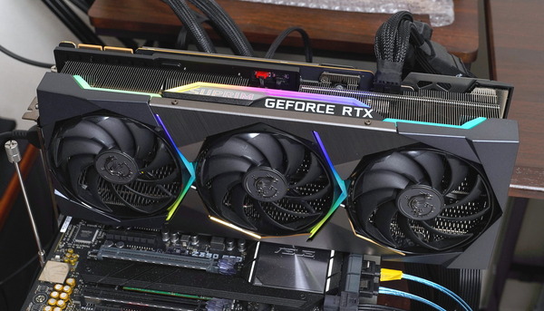MSI GeForce RTX 3090 Ti SUPRIM X 24G review_07828_DxO