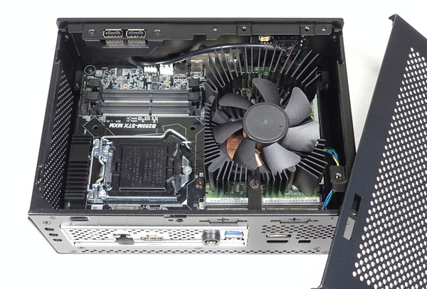 ASRock DeskMini GTX 1080 review_02664