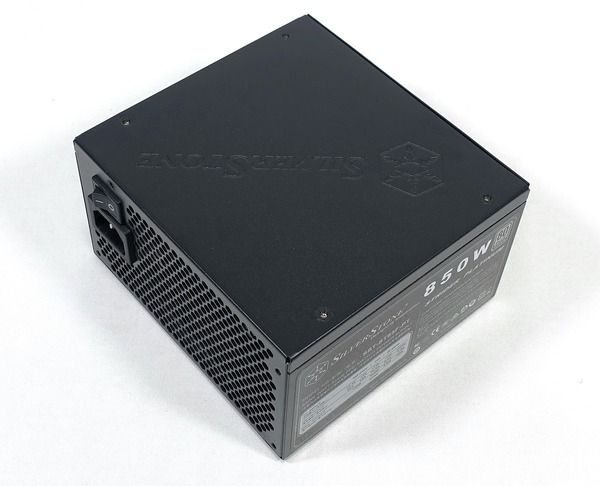 SilverStone Strider Platinum ST85F-PT review_02222_DxO