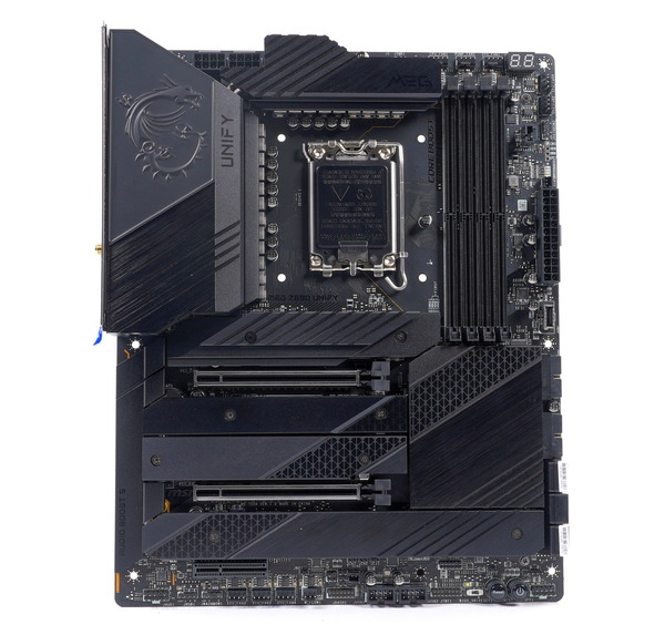 MSI MEG Z690 UNIFY review_00226_DxO