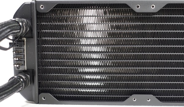 Fractal Design Celsius S36 review_07747