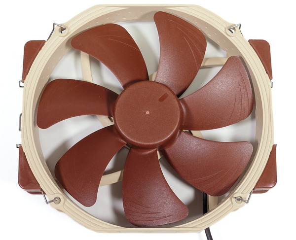 Noctua NH-U14S DX-3647 review_09844_DxO