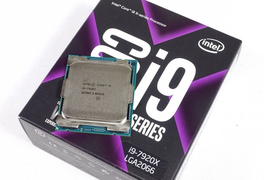 12コア24スレッド「Core i9 7920X」を殻割りで4.6GHzにOCレビュー