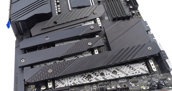 MSI MEG Z690 UNIFY review_00269_DxO