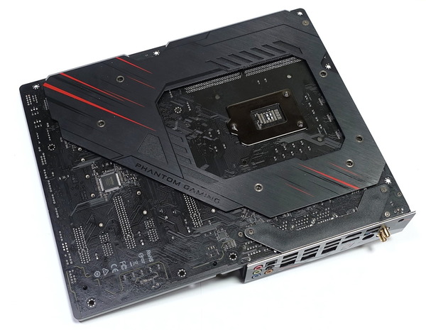 ASRock Z390 Phantom Gaming X review_09927_DxO